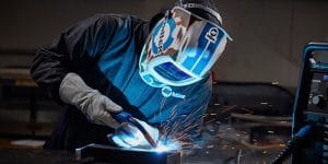 آنچه باید در مورد پوشاک جوشکاری بدانید